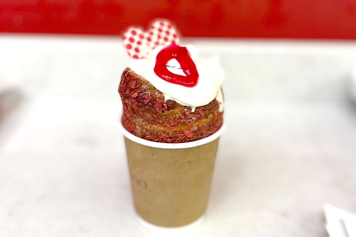 Chimney Cake Çilekli